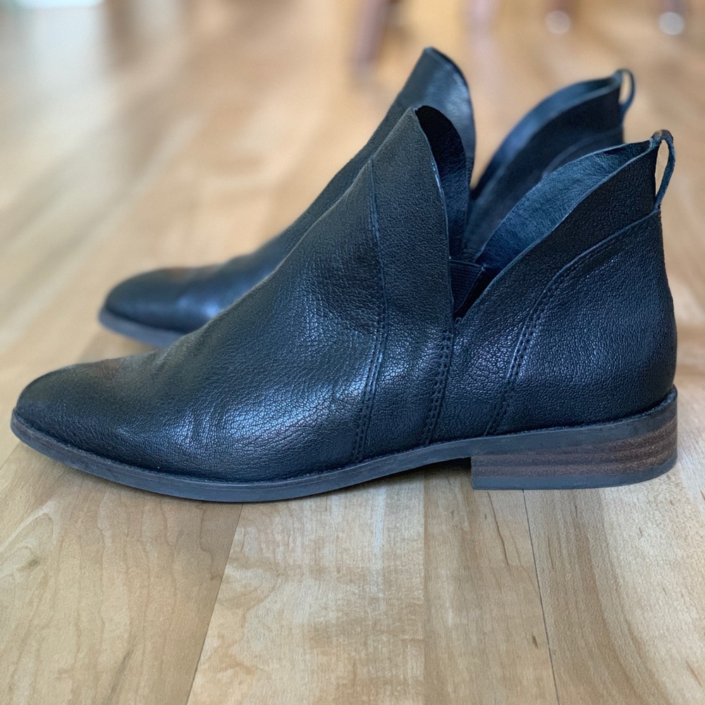 Lucky Brand Black Leather Booties - Picture 1 of 5